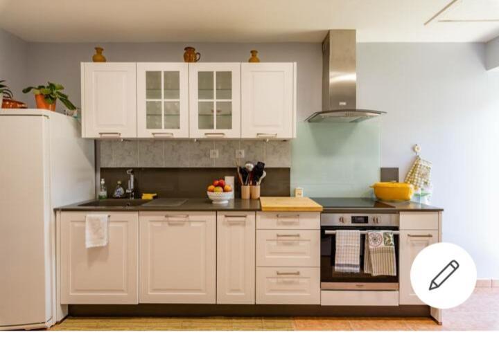 Chez Lucia A 15Min De Perigueux A 6Km Autoroute A89 Apartment Eglise-Neuve-de-Vergt ภายนอก รูปภาพ